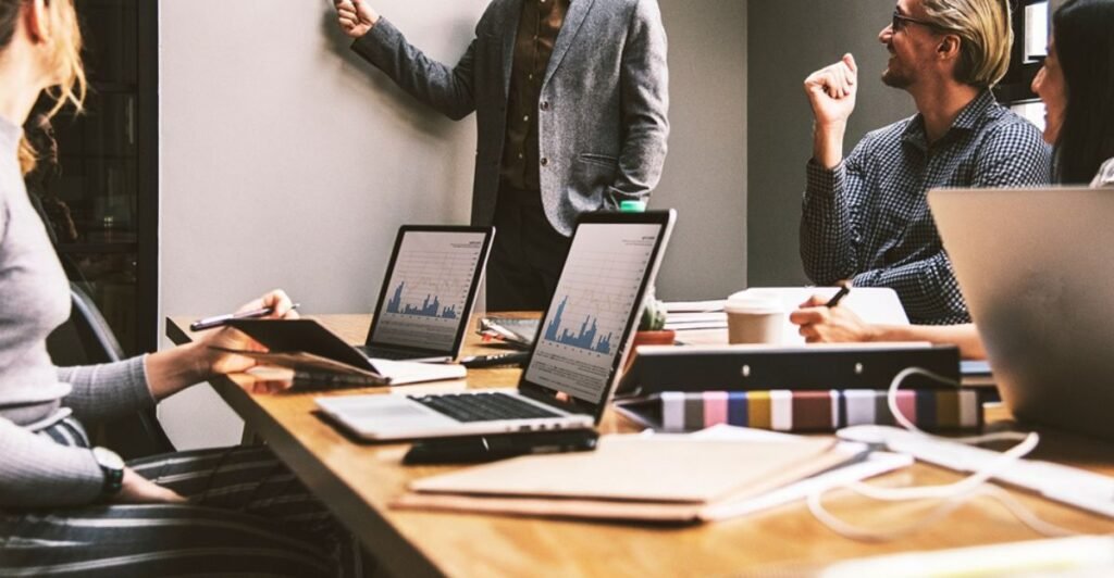 Digital Workplace Communication_Amazing Workplaces
