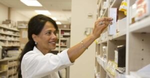 Creating Career Growth Tracks For Pharmacy Techs In Your Organization