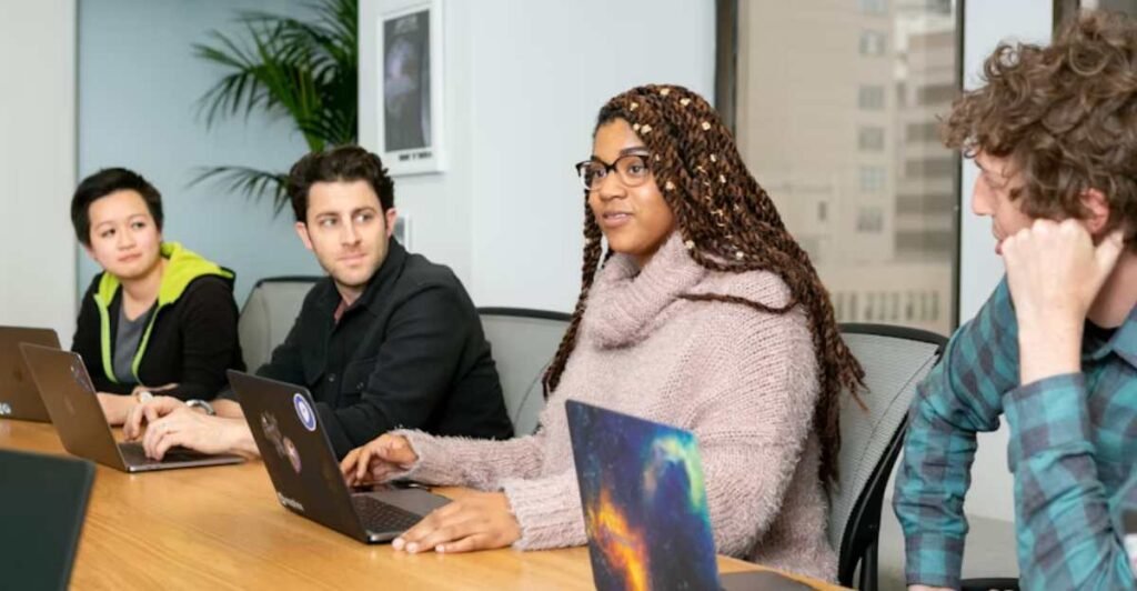 Leading with Impact_Why Purpose-Driven Leaders Inspire Loyalty