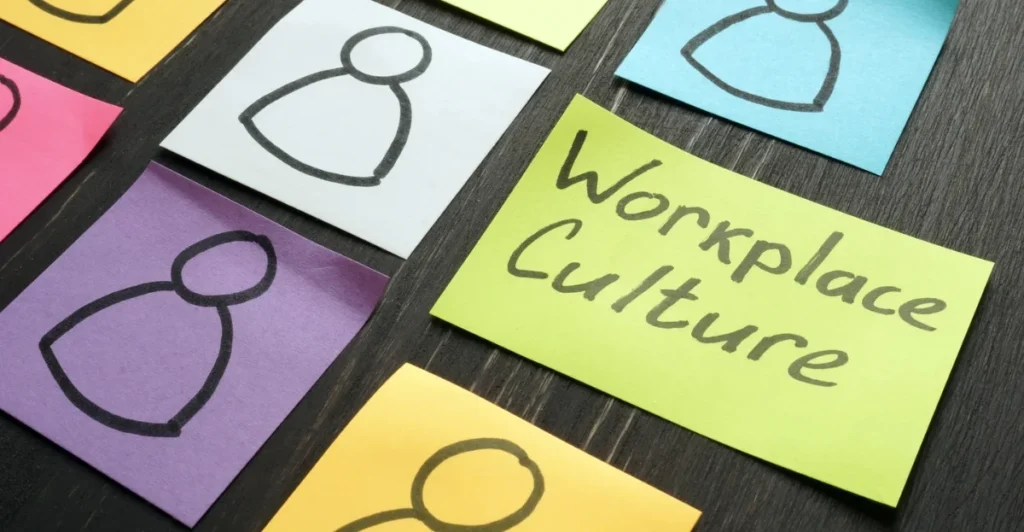 Best retail companies for workplace culture with strong employee retention, career growth, and positive retail work environments