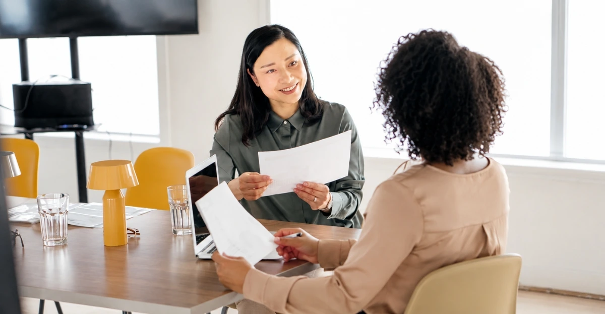 Neuroinclusive Hiring interview with an HR manager using structured questions to create an inclusive recruitment experience for a job candidate.